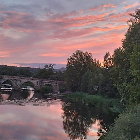 Hostal Alba Lugo Kültér fotó
